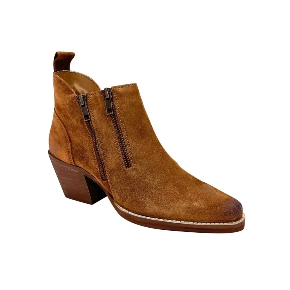 VERY VOLATILE BANDIT SUEDE ANKLE BOOT IN TAN‎